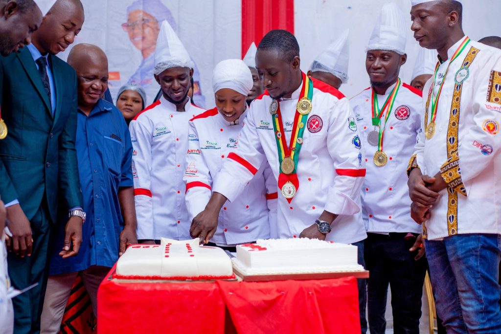 Félicitations à toutes l'équipe professionnelle du "Groupe Gastronomique Professionnel" GGP qui fête ces 6 ans d'existence au Centre International de Conférences de Bamako "CICB" Et Annonce la date de la prochaine rentrée 2026 55555555